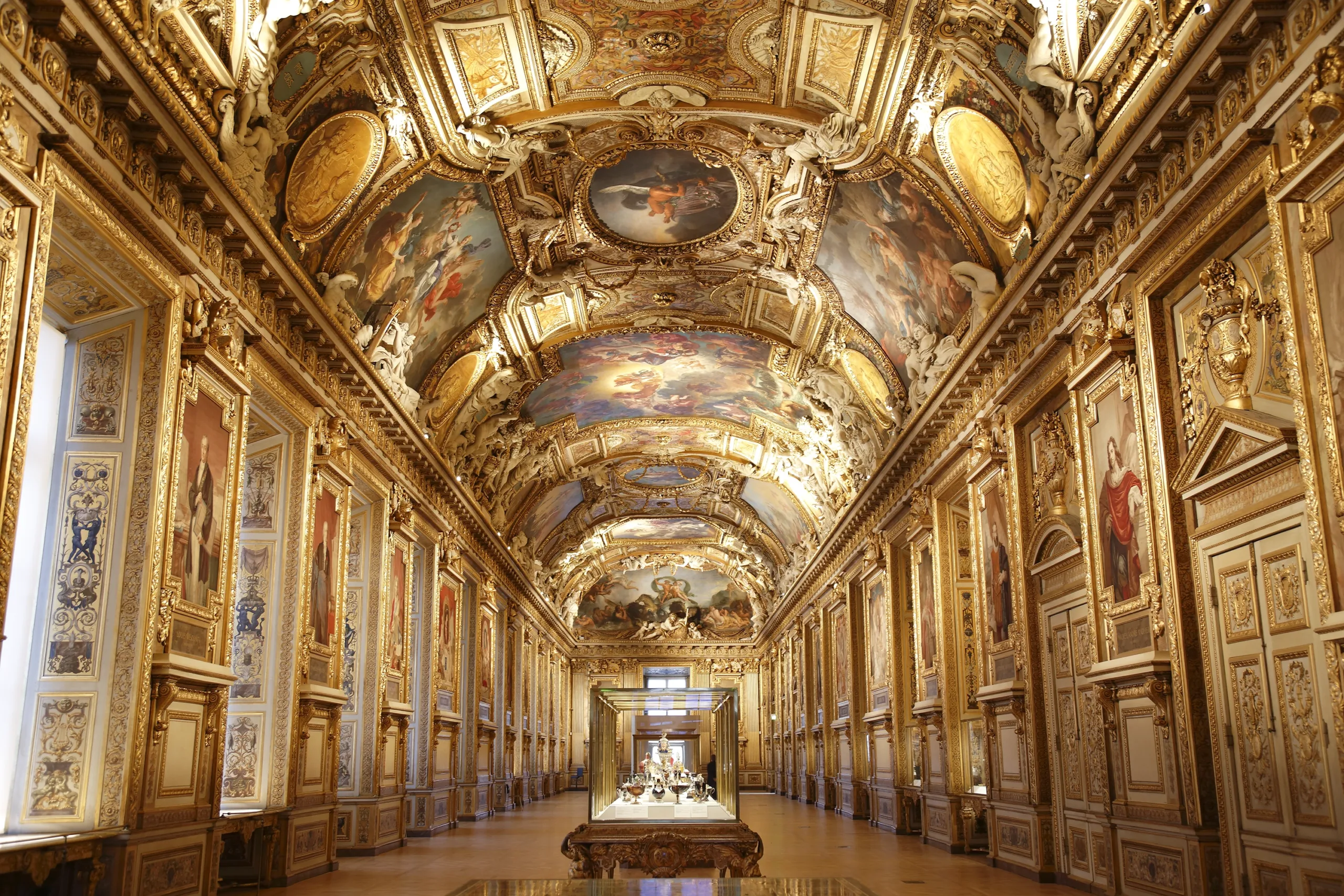Louvre Museum 1 musee louvre scaled
