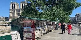 Les Bouquinistes 5 Les Bouquinistes