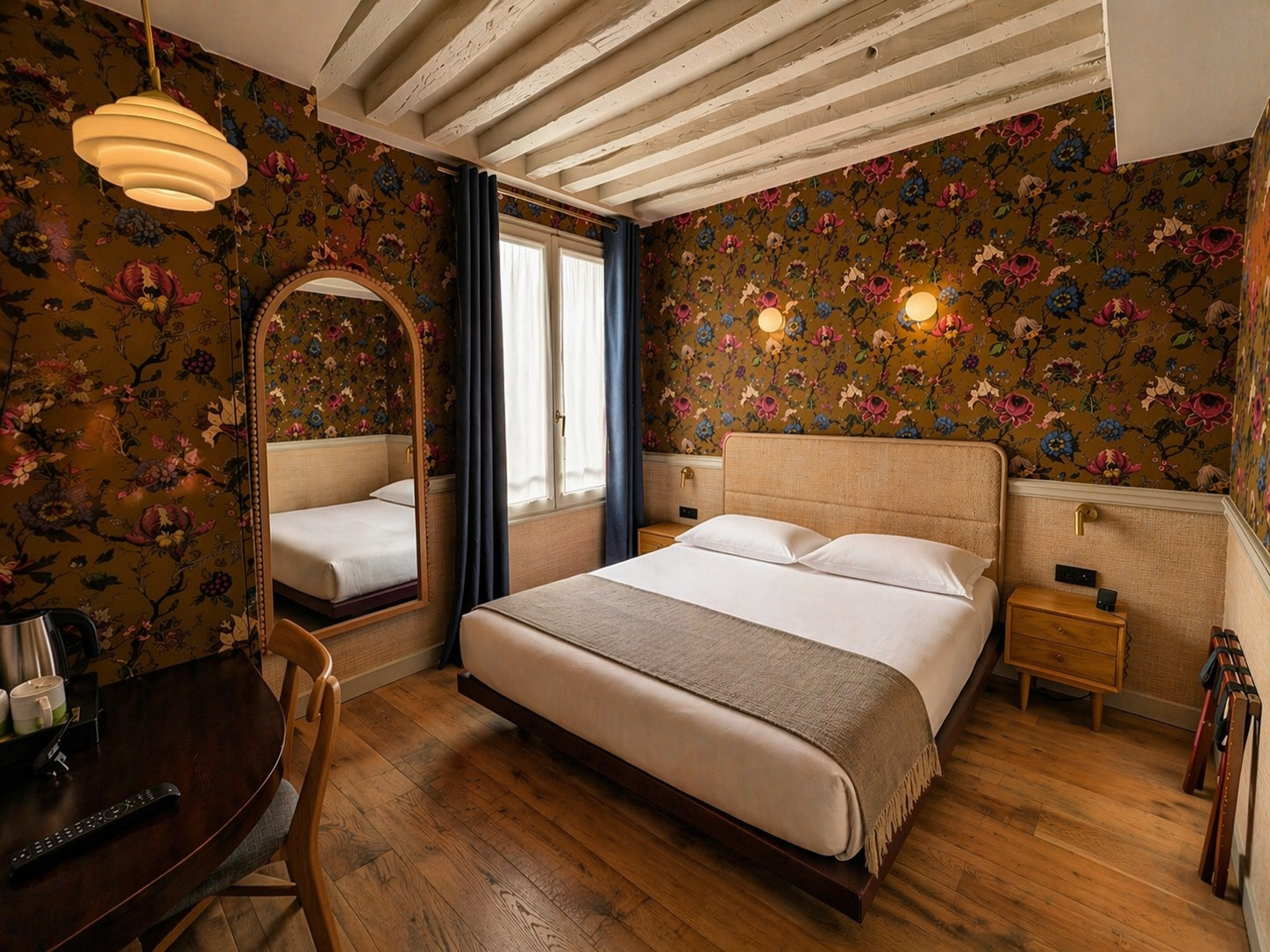 Zimmer 16 Standard room Hotel de Notre Dame 2